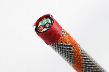 Neotech NEP-3003III - Kabel zasilający hybrydowy: miedź oraz srebro UP-OCC